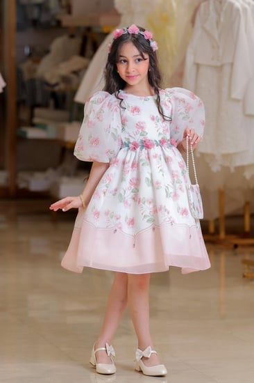 فستان من 5 إلى 11 سنه