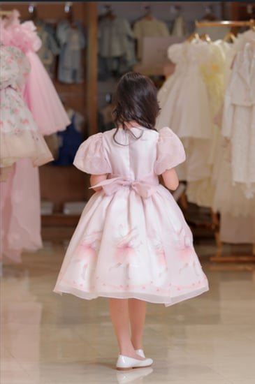 فستان من 5 إلى 11 سنه