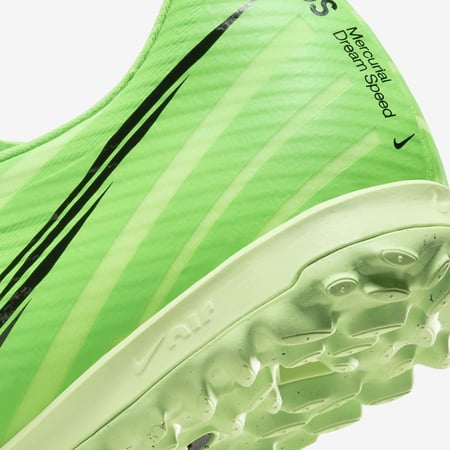 حذاء نايك زوم فابور 15 اكاديمي تي أف دريم سبيد