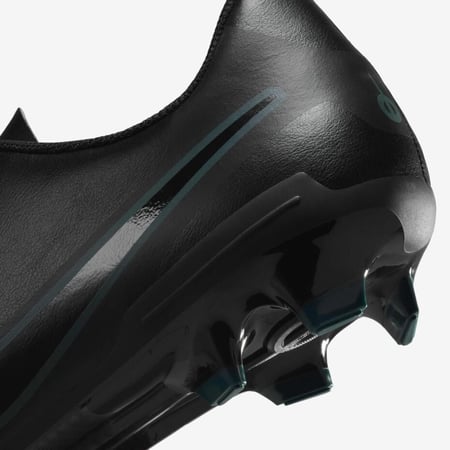 حذاء نايك تيمبو ليجند 10 كلوب أف جي FG