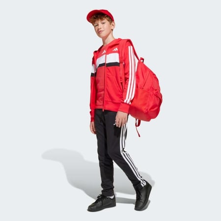 شنطة ظهر أديداس كلاسيكية