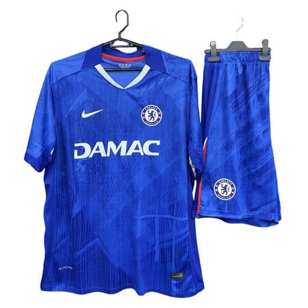 طقم نادي تشيلسي مع الشورت جامبو