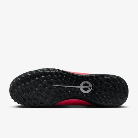 حذاء نايك تيمبو ليجند 10 كلوب تي أف