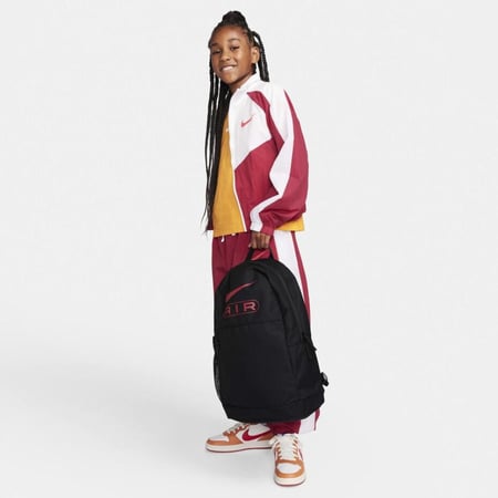 شنطة ظهر نايك