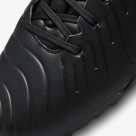 حذاء نايك تيمبو ليجند 10 أكاديمي تي أف