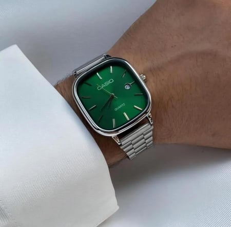 ساعة كاسيو casio LTP اخضر