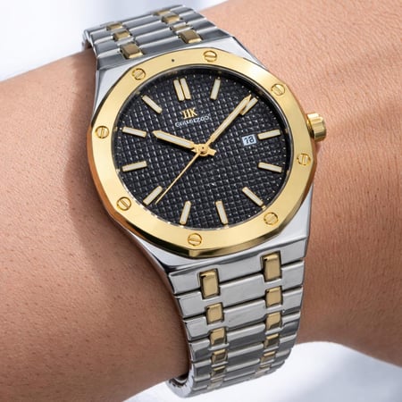 ساعة رجالية من kk لون اسود