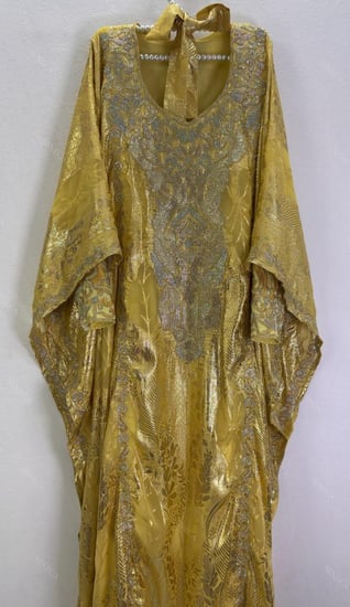 الثوب الخليجي