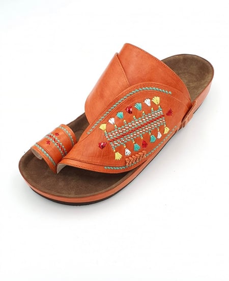 حذاء شرقي طبي-متجر حذاء المشرق