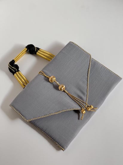 بقشة مثلث (معقل)