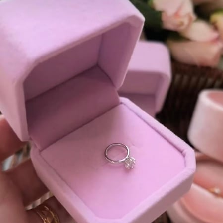 خاتم حديثي ولاده