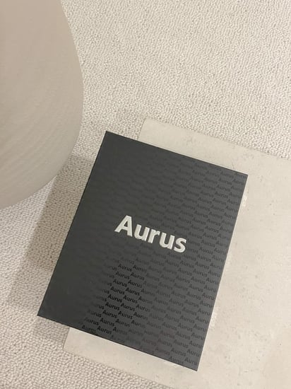 شماغ Aurus