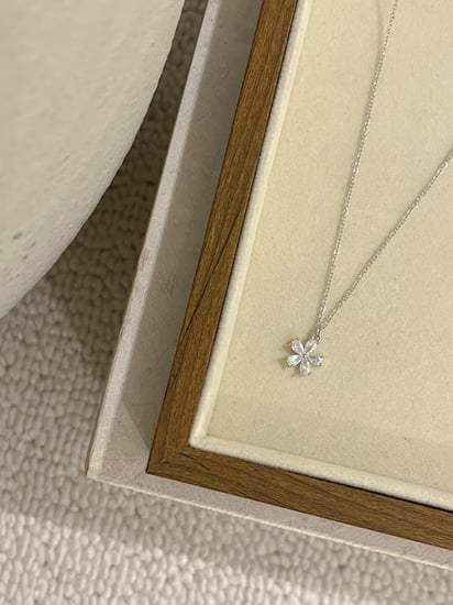 سلسال نسائي