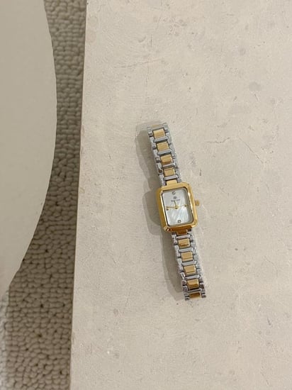 ساعة نسائية