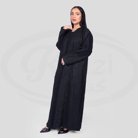 عباية لف سوداء مطرزة بالأسود شتوية خامه شمواه F