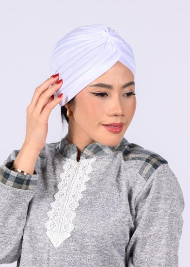 تربون عملي للعاملة المنزلية بكسرات أنيقة