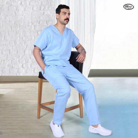 طقم سكراب طبي كنزي للجنسين لون سماوي فاتح