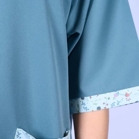 زي عاملات منزلية مع قبعة