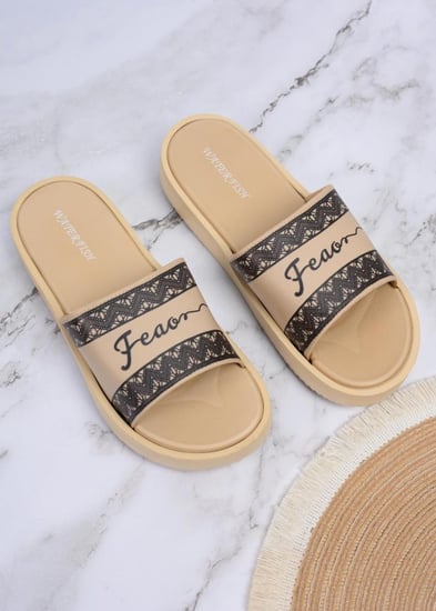 سليبر منزلي للعاملات مريح