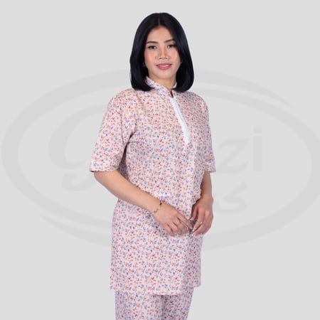 زي العاملات بزهور أنيقه