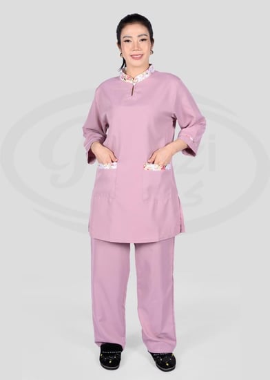 طقم عملي بتشكيلة زهور ناعمه