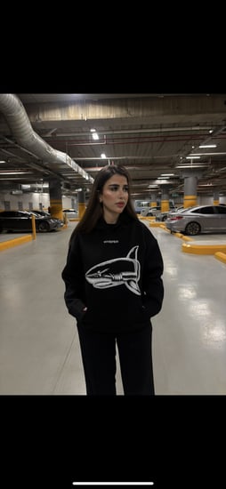 BLACK HOODIE OVER SIZE