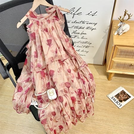 فستان شيفون مزين بورود حمراء