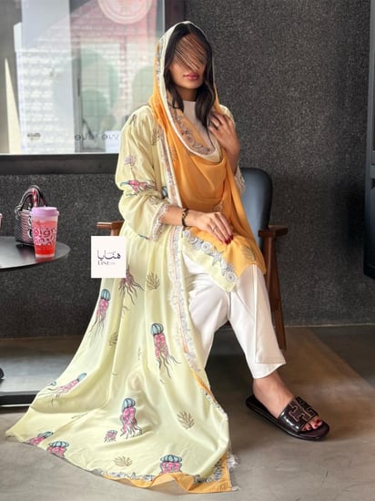 عباية هفيف قماش حرير صيفي بارد ليموني