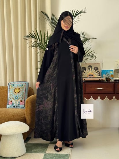 عباية المها كلوش بقماش بلاك بيري تدخيلات شيفون