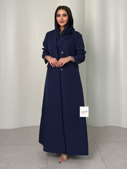 عباية كبرياء بليزر كريب مبطن بقصة اي لاين كحلي