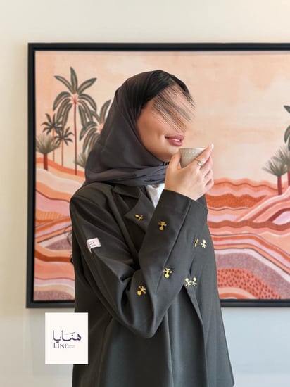 عباية سناء بقماش كريب كتان اخضر غامق