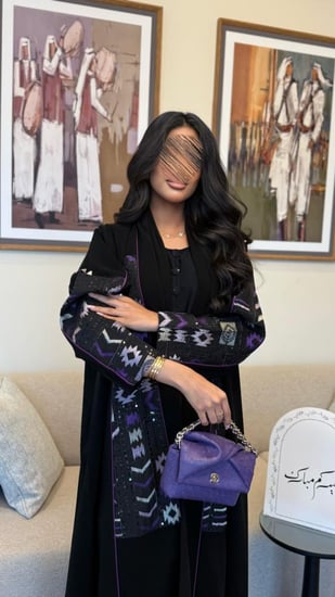 عباية شيهانه قماش سيراميك مع روكاما مطرز بنفسجي