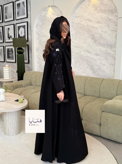 عباية الجوري دبل كلوش بقماش كريب ملكي تطريز وشك كحلي