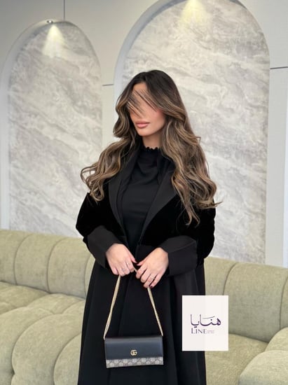 Winter collection ️️⛄ | عباية ميلين كريب كتان مع مخمل كوري اسود