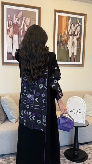 عباية شيهانه قماش سيراميك مع روكاما مطرز بنفسجي