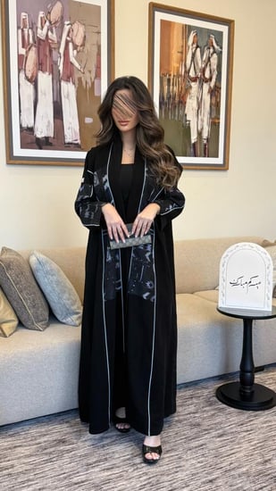 عباية شيهانه قماش سيراميك مع روكاما مطرز كحلي