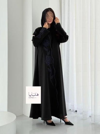 عباية الفارقه بقماش كريب كتان تطريز كحلي