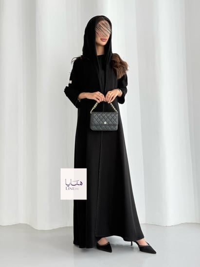 عباية لجين قماش كريب ملكي اسود بكلفه ناعمه