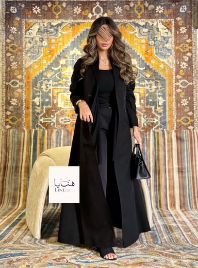 عباية كبرياء بليزر كريب مبطن بقصة اي لاين اسود