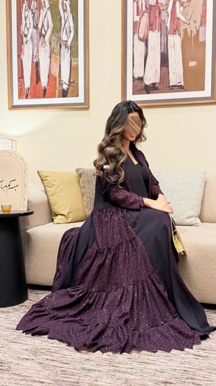 عباية مبهره بقماش كريب رموش مع روكاما بنفسجي