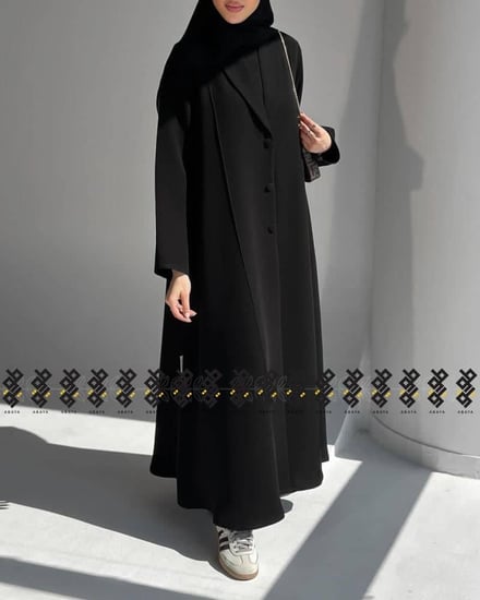عباية تانيا سوداء كتف