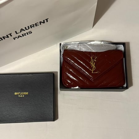 شنط سان لوران