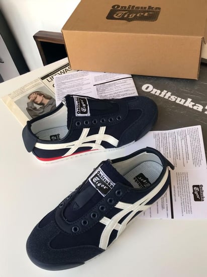 شوزات تايقر