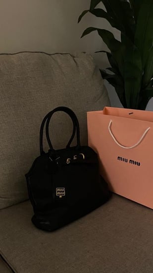 شنطة miu miu