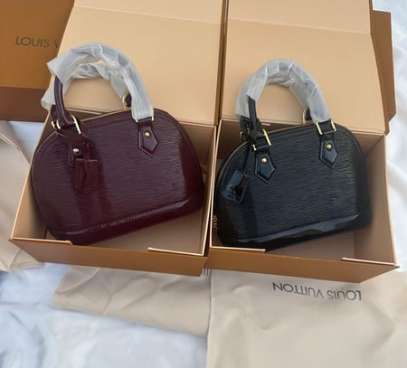 شنط لويس فيتون