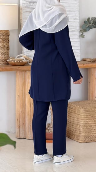 لابكوت ساكورا || Sakura Labcoat