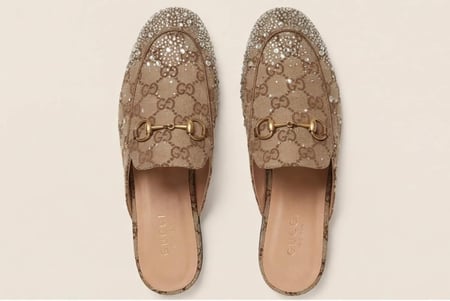 سليبر فلات من جوتشي GUCCI بتصميم مطرّز ولامع ستايل راقٍ وأنيق ماستر كوالتي