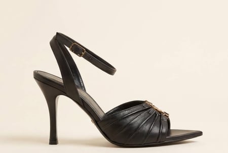 كعب سان لوران (Saint Laurent) – أناقة أيقونية بلمسة عصرية ماستر كوالتي