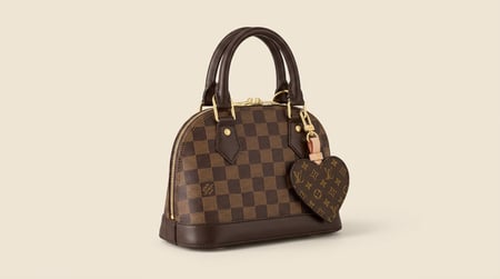 حقيبة لويس فيتون نسائية كلاسيكية نقشة مربعات  مع قلب 16سم ماستر كوالتي