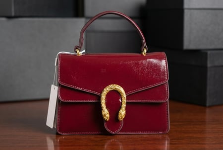 حقيبة جوتشي ديونيسوس (Gucci Dionysus) وسط . ماستر كوالتي